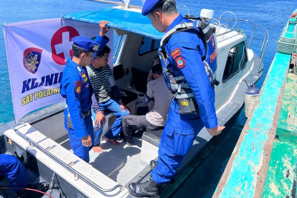 Satpolairud Polres Touna hadirkan klinik apung bagi masyarakat pesisir