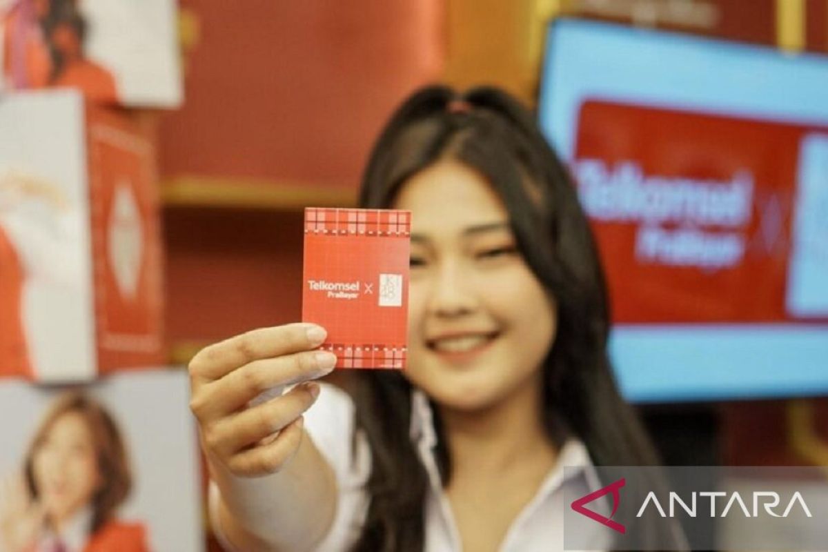 Telkomsel tingkatkan kualitas layanan di Manado