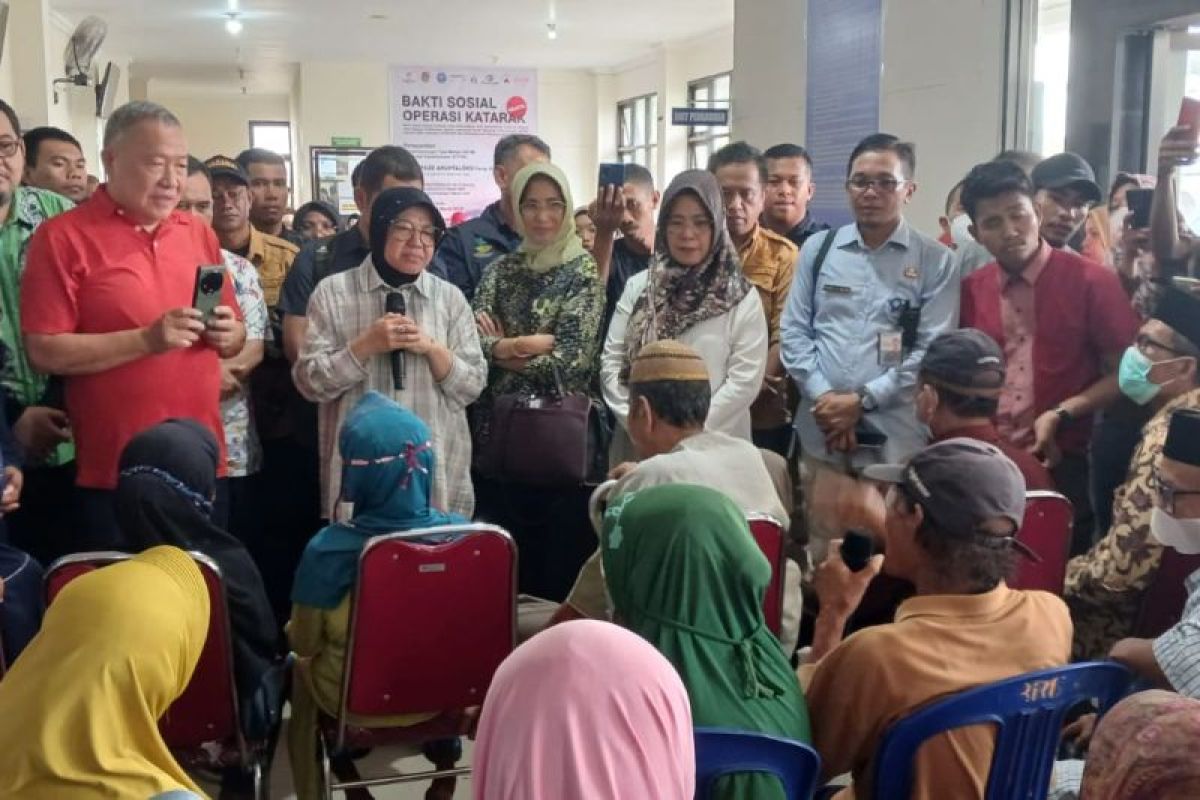 Mensos: Operasi katarak sebagai bentuk layanan sosial kepada lansia di Parimo