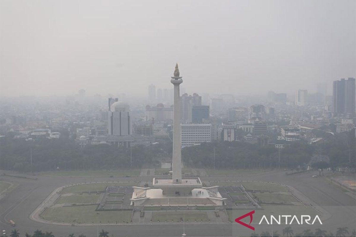 Hari Sabtu, kualitas udara DKI jadi keempat terburuk dunia