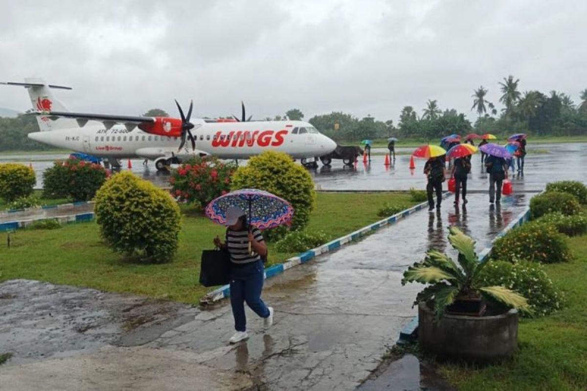 Bandara udara Larantuka siapkan kebijakan penerbangan jelang Semana Santa