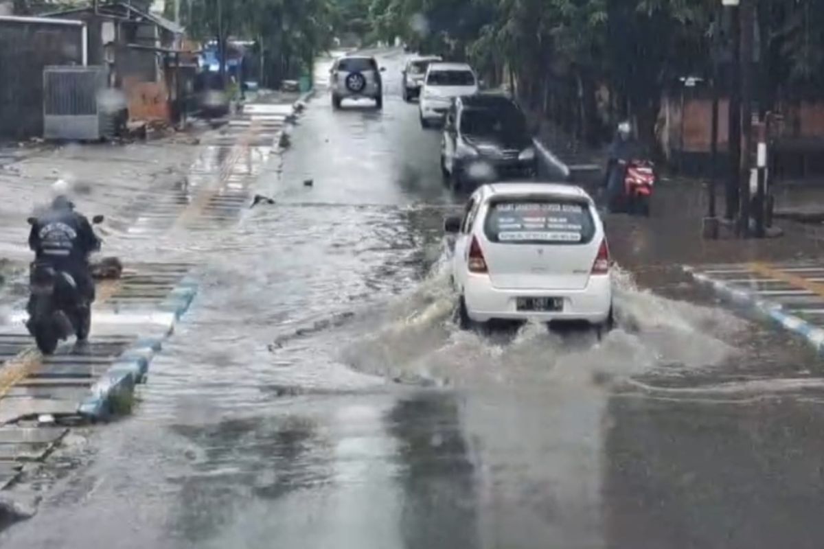 Info BMKG tegaskan tak ada badai di NTT