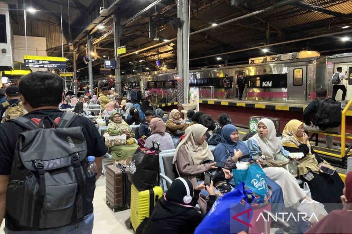 Pergerakan masyarakat saat Lebaran 2024 diprediksi 193,6 juta orang