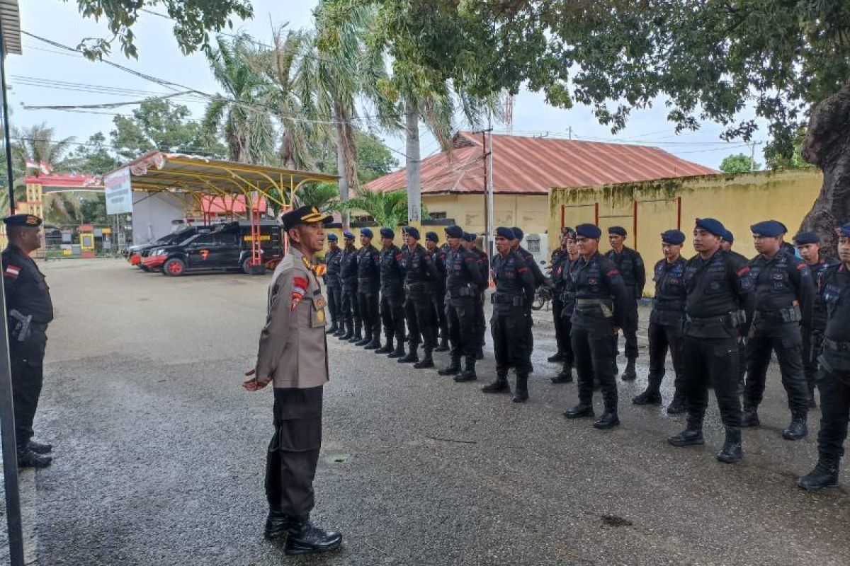 Polda NTT kirim personel bantu penanganan banjir di TTS