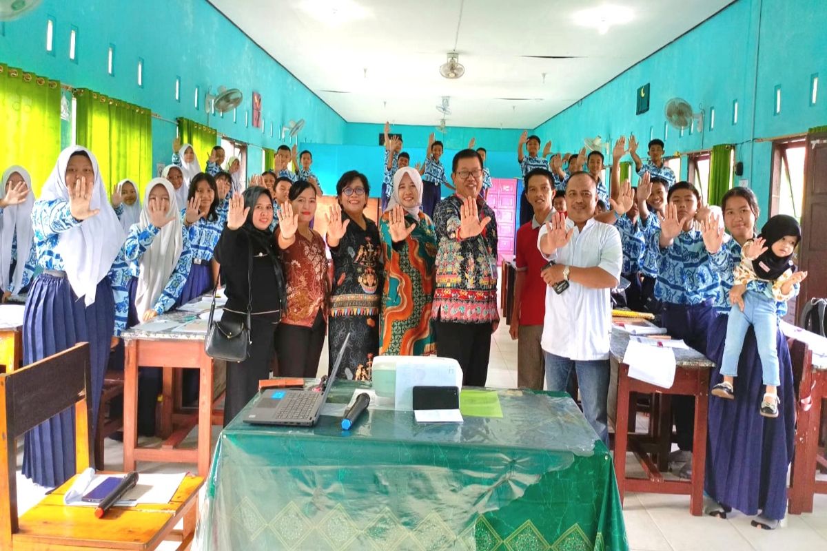 SMPN 1 Sampit libatkan orang tua dalam peningkatan literasi peserta didik