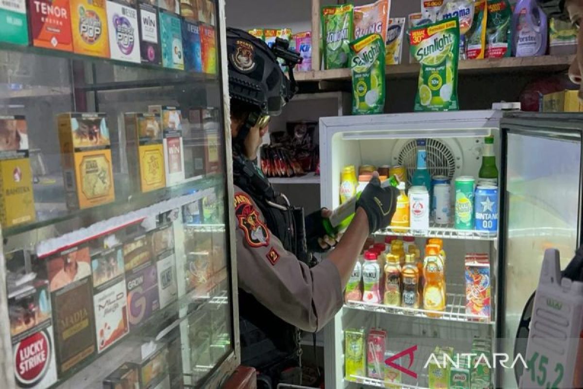 Ratusan botol minuman keras disita Polres Surakarta