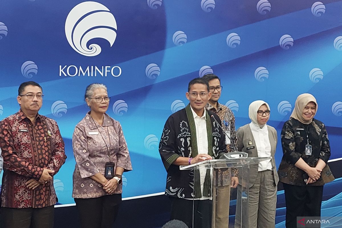 Menteri Pariwisata dan Ekonomi Kreatif (Menparekraf) Sandiaga Salahuddin Uno dalam konferensi pers yang digelar di Jakarta, Kamis (14/3/2024). ANTARA/ (Sinta Ambar)