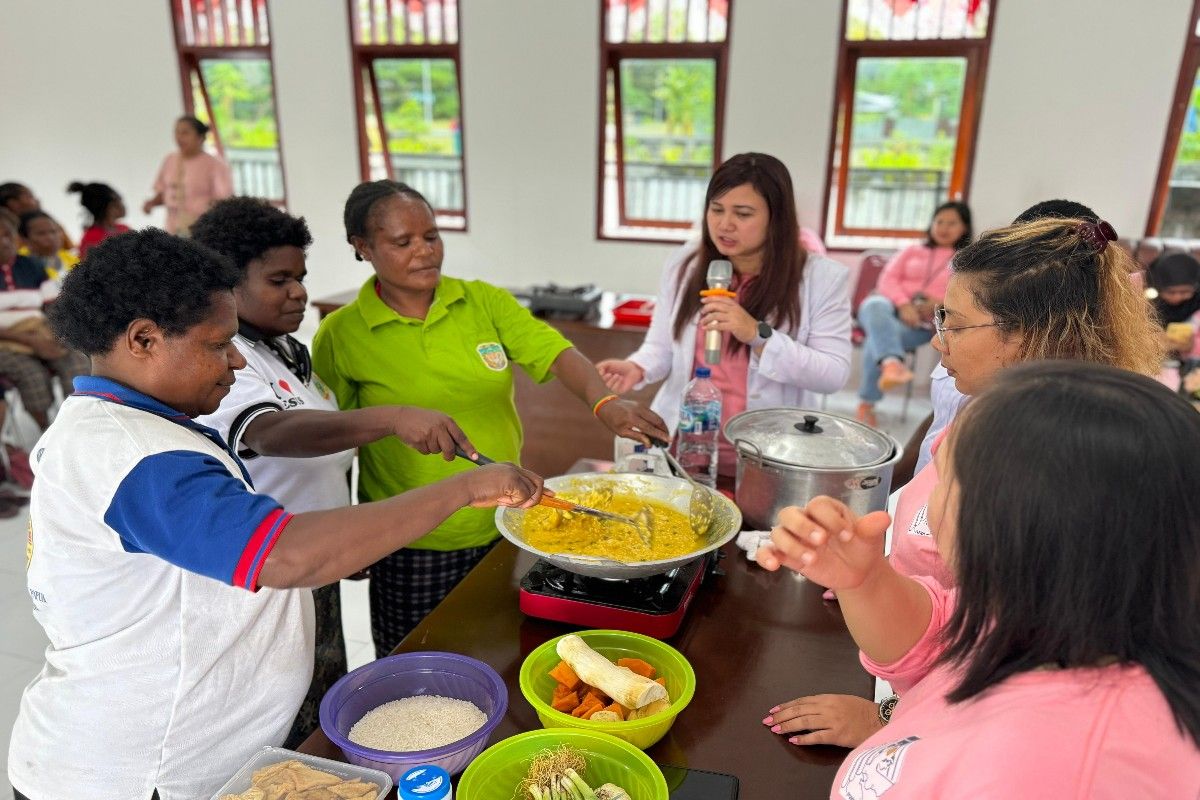 PTFI latih mama-mama Kampung Tioga Kencana mencegah stunting