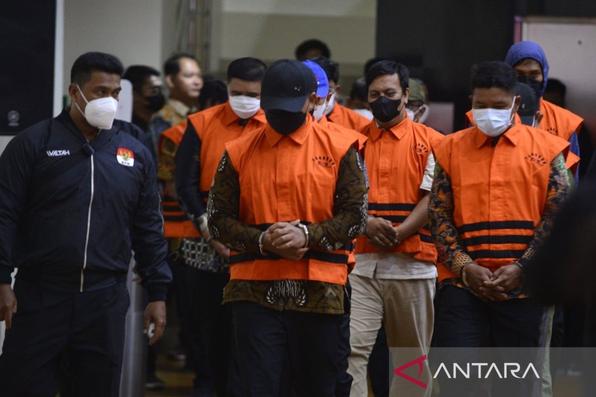 15 pegawai KPK terlibat pungli di Rutan diberhentikan sementara