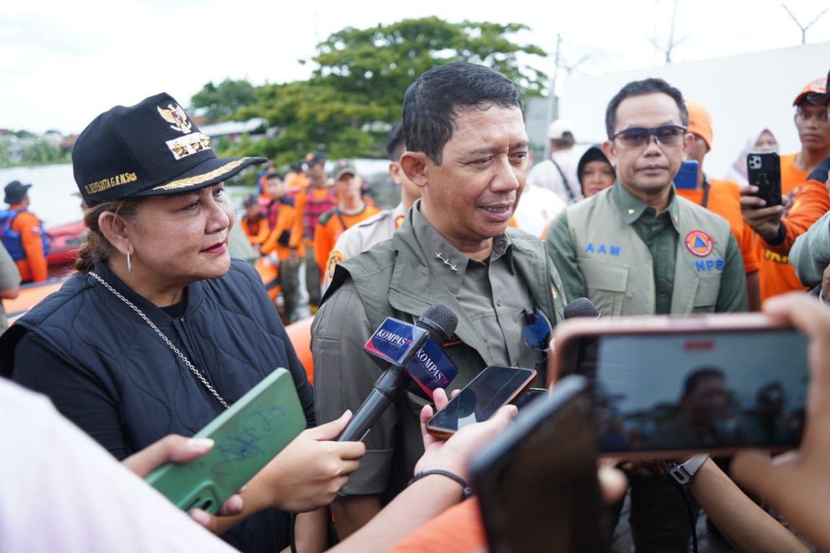 Kebutuhan dasar pengungsi banjir Semarang terjamin baik