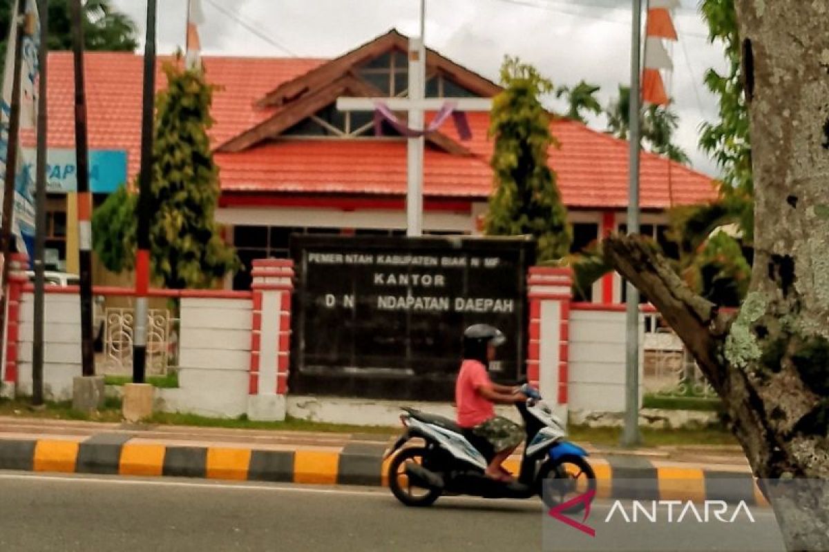 Pemkab Biak tingkatkan pengawasan peredaran minuman beralkohol ciptakan rasa aman