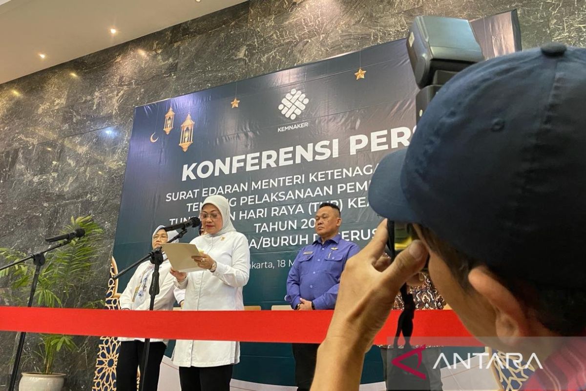 Menaker meminta kepala daerah upayakan THR dibayarkan sesuai ketentuan