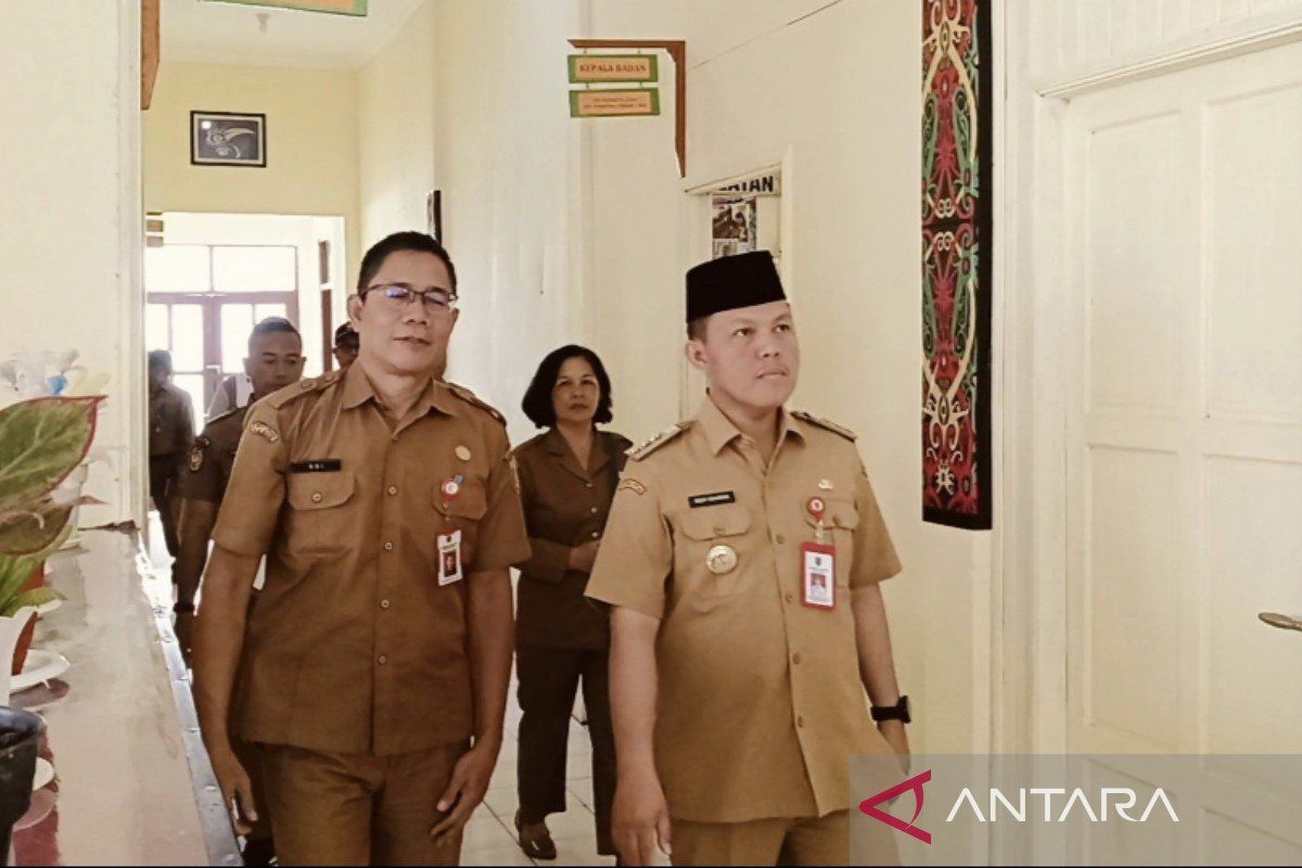 Penjabat Bupati Barsel sidak pastikan kinerja ASN optimal saat Ramadhan