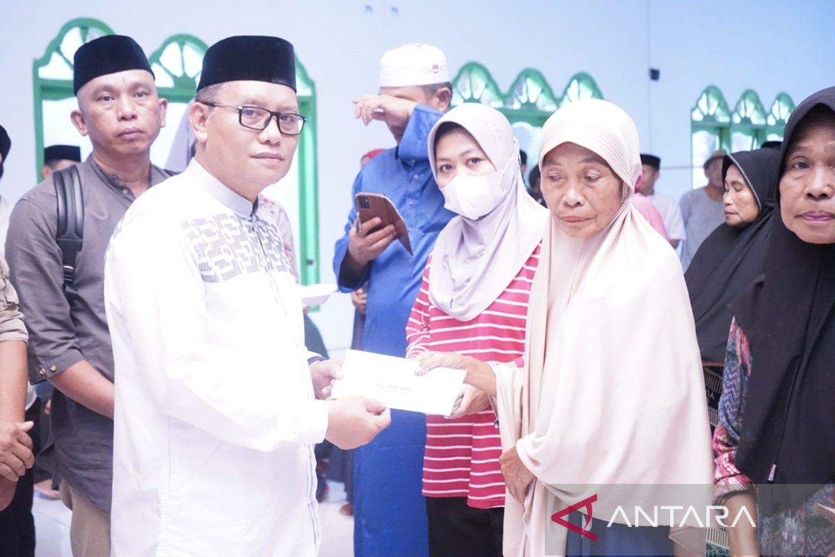 Bupati Kolaka Utara distribusi zakat maal ASN