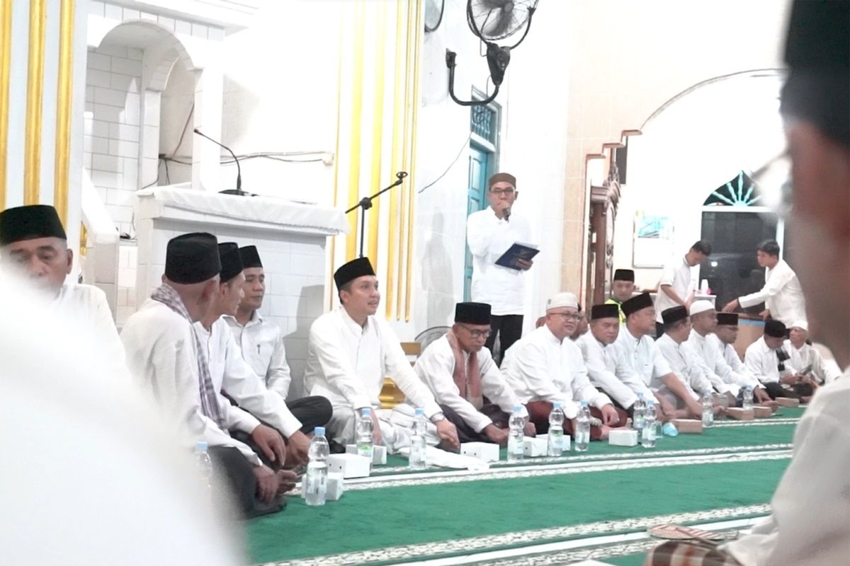 Bupati OI safari ramadhan di Tambak Batu