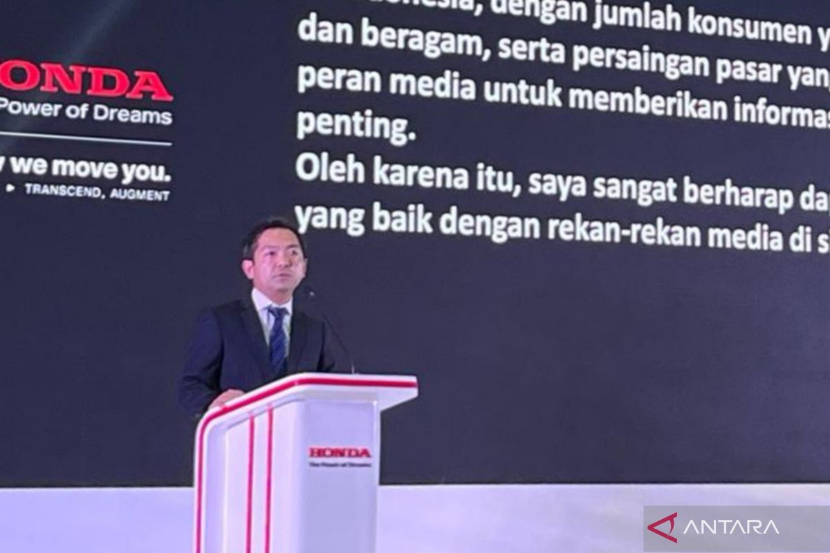 Honda kembangkan kendaraan hybrid menuju elektrifikasi