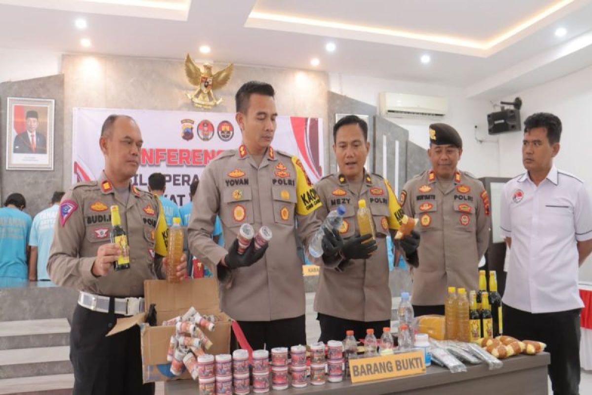 Polres Pemalang sita tiga kilogram bahan peledak