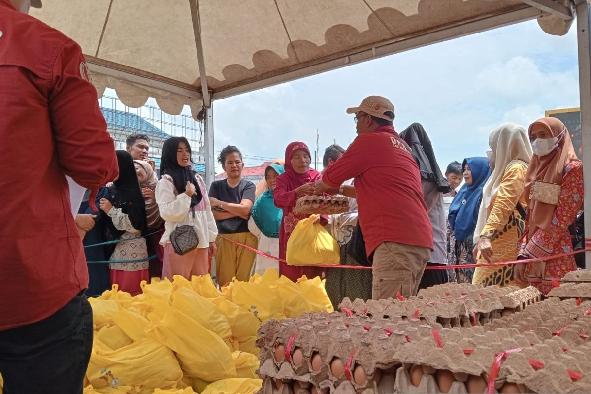 Solok Selatan gelar bazar murah jaga stabilitas harga