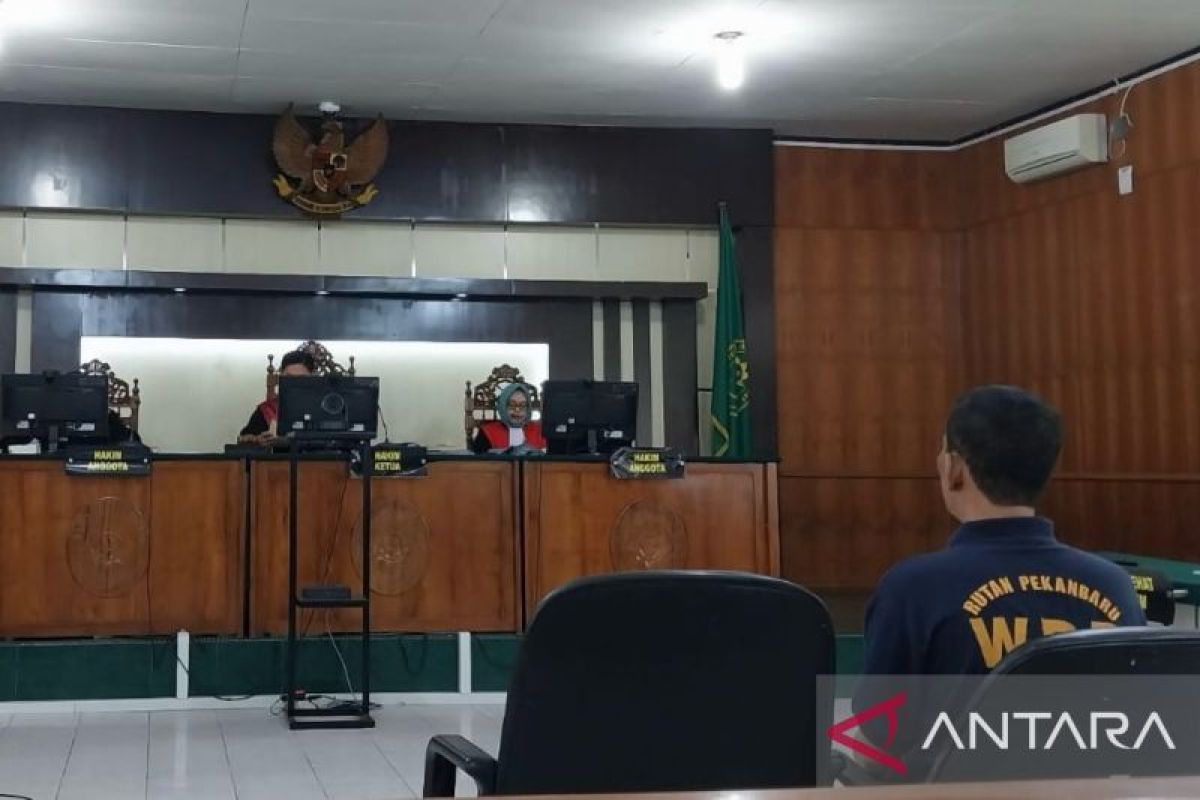 Penyuap pasutri polisi dan jaksa di Bengkalis dituntut 1,5 tahun penjara