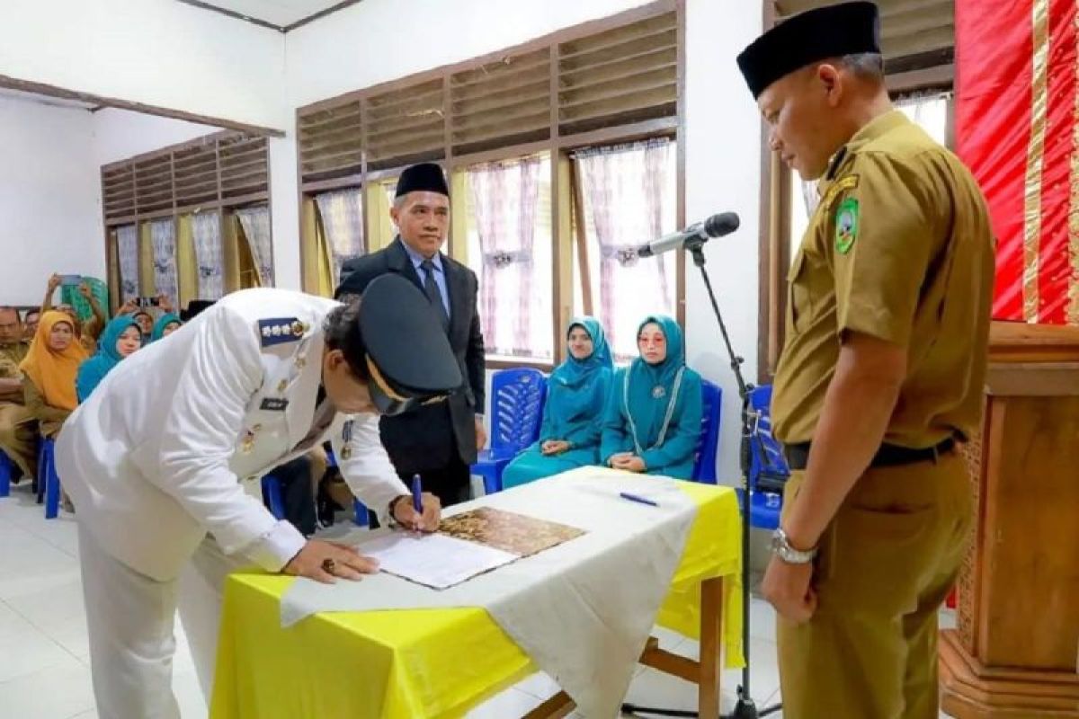 Edi Haspa kembali jabat Camat Mapattunggul