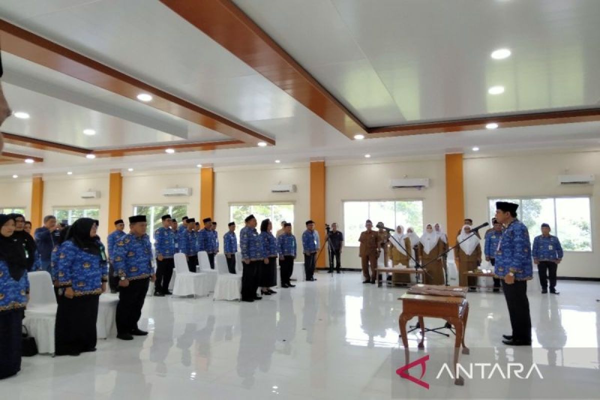 Penjabat Bupati Kobar dorong kinerja peningkatan mutu pendidikan