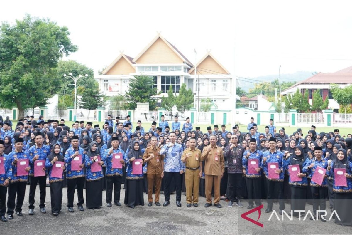 Pemkot Bima melantik 612 PPPK formasi 2023