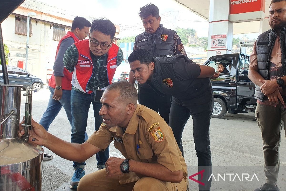 Pertamina-Pemkot uji takar nozzle SPBU Jayapura cegah kecurangan