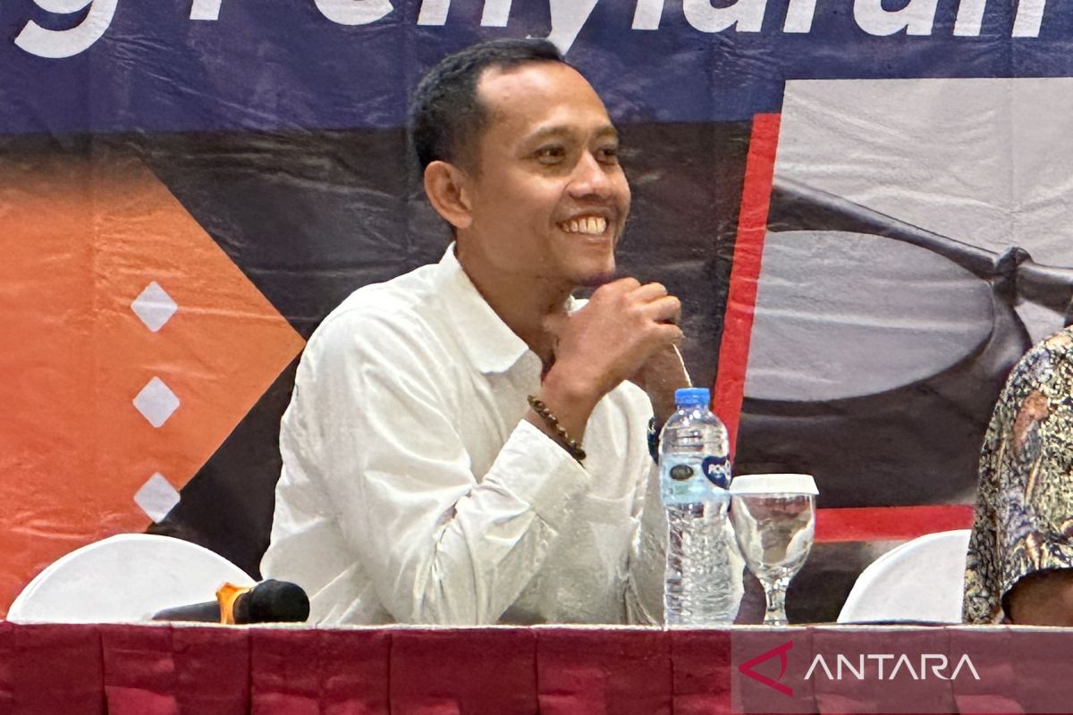 Pengaturan konten isi siaran demi kepentingan publik