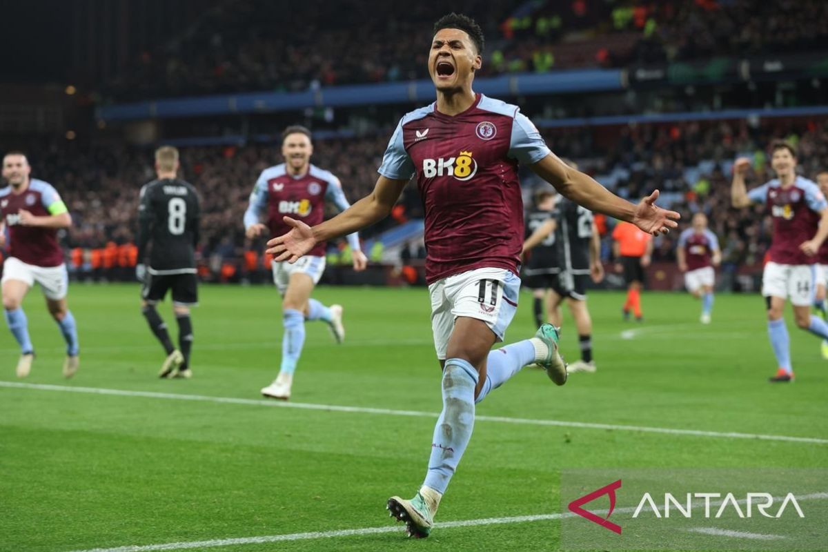 Aston Villa menang di debut  Liga Champions