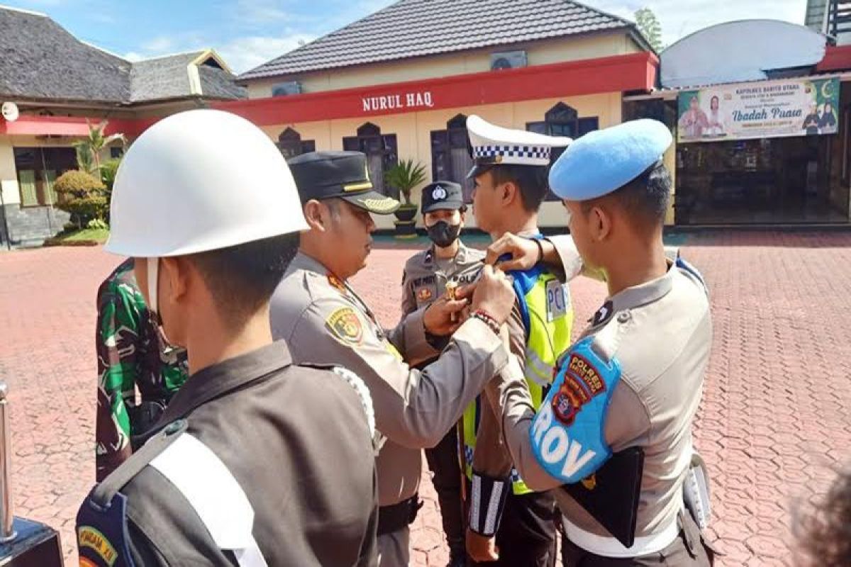 Polres Barito Utara apel gelar pasukan Operasi Ketupat