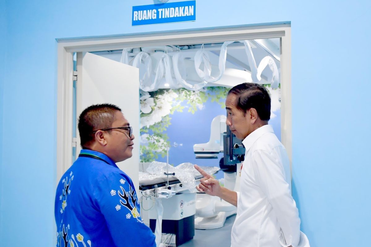 Presiden Jokowi kunjungi RSUD H. Hanafie Jambi, cek infrastruktur dan alkes