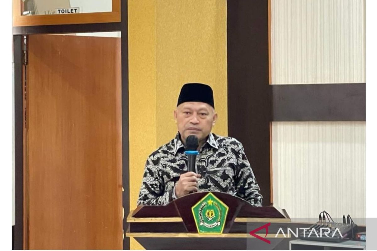 Kakanwil tata ASN Kemenag Sulut beri kinerja profesional