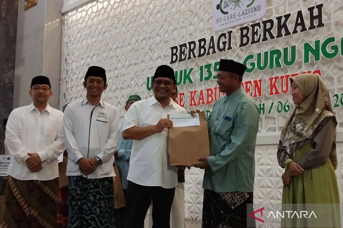 Lazisnu Kudus  berikan santunan kepada 1.350 guru ngaji