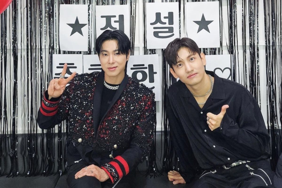 TVXQ gelar konser (20&2) di Indonesia