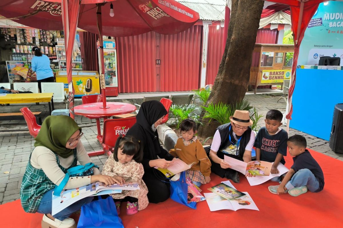 Buku bacaan cetak masih dibutuhkan tumbuhkan minat baca pelajar