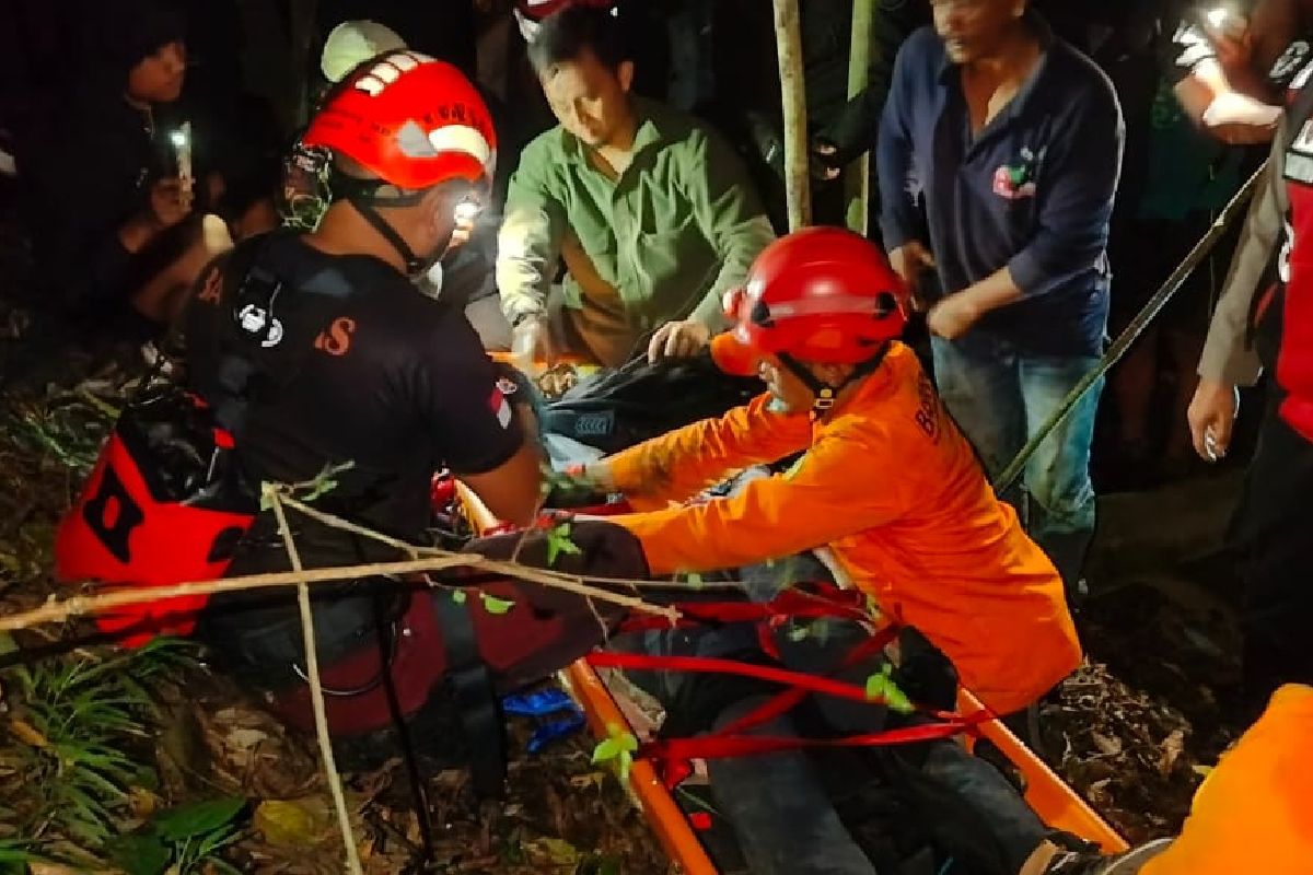 Tim SAR temukan turis asal Prancis hilang di Bukit Sipiso-piso