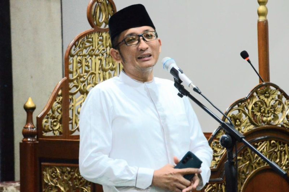 Safari Subuh di Masjid Ikhwanul Muslimin, Hendri Septa : Kita Jaga dan Bekali Generasi Muda!