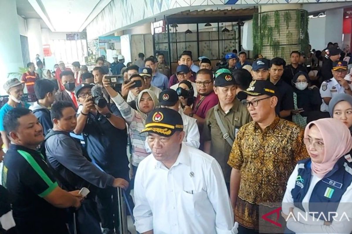 Menko PMK: Feri Merak-Bakauheni hanya turunkan penumpang lalu kembali