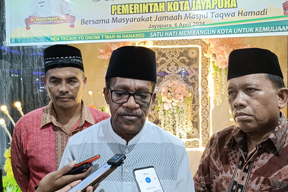 Pemkot Jayapura: Layanan publik tetap operasi selama libur Lebaran