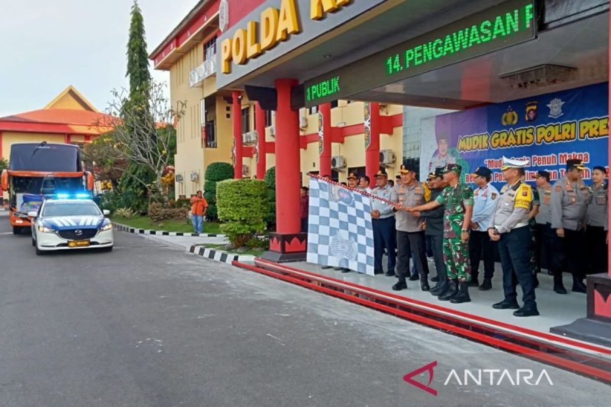 Polda Kalteng berangkatkan 183 penumpang melalui program mudik gratis Lebaran