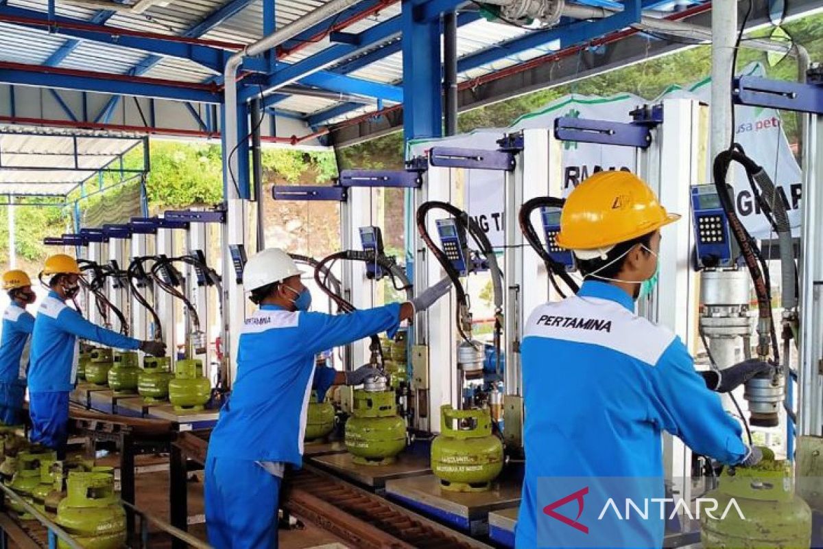 Pertamina memastikan penyaluran energi tetap aman pascagempa di Dompu