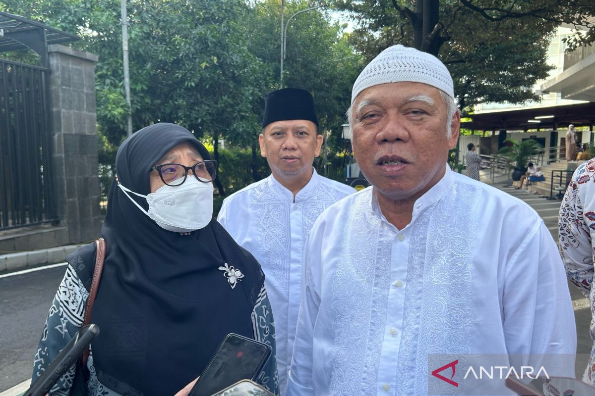 Menteri PUPR terus memonitor perkembangan Tol Bocimi