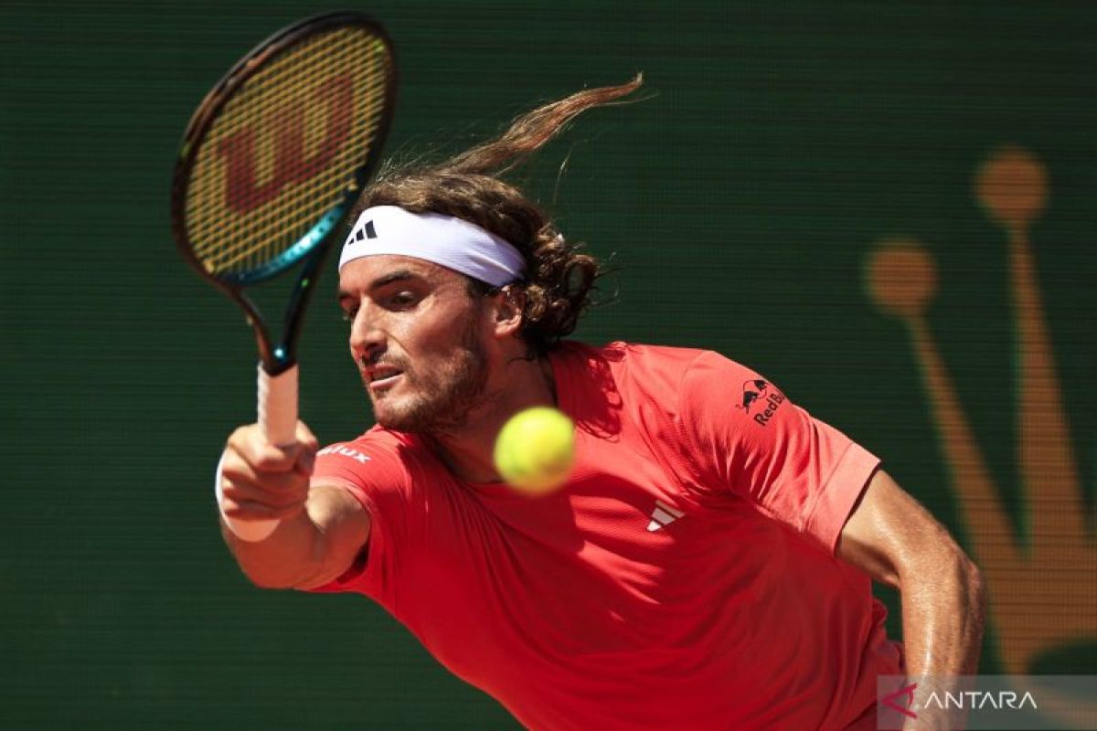 Petenis Tsitsipas taklukkan Sinner capai final Monte Carlo Masters