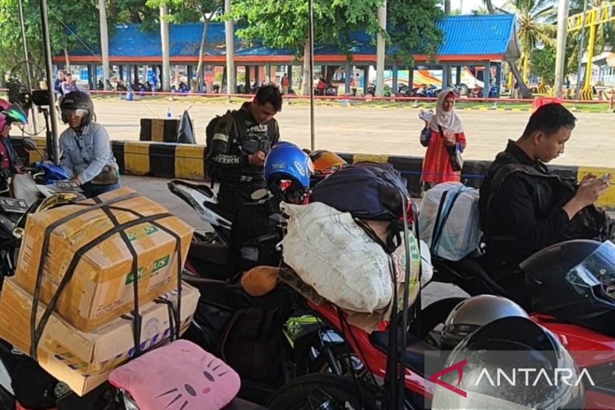 Jumlah kendaraan di Pelabuhan Bakauheni melonjak pada H+2 lebaran