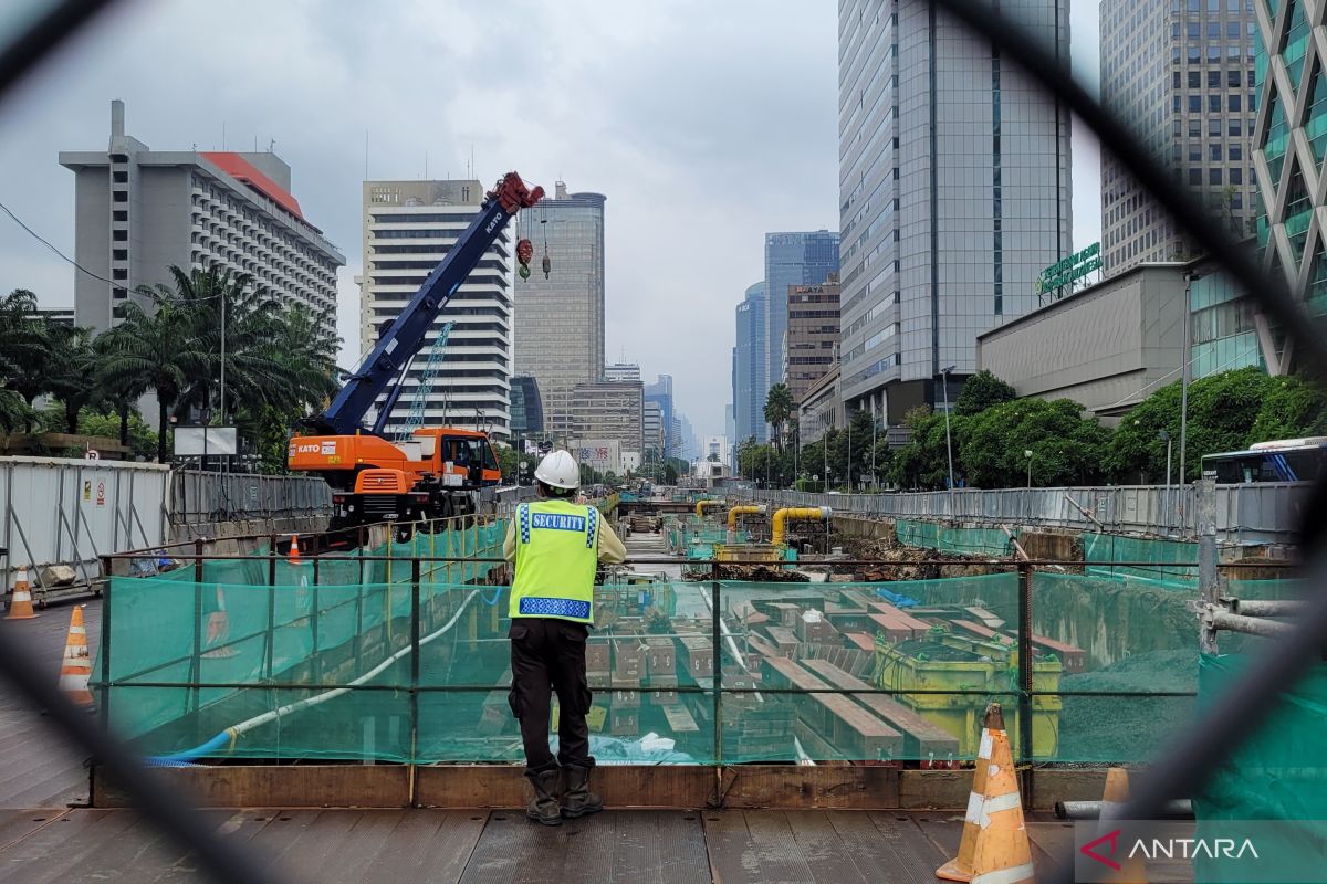 BMKG sebut berawan hingga hujan warnai cuaca mayoritas wilayah Indonesia