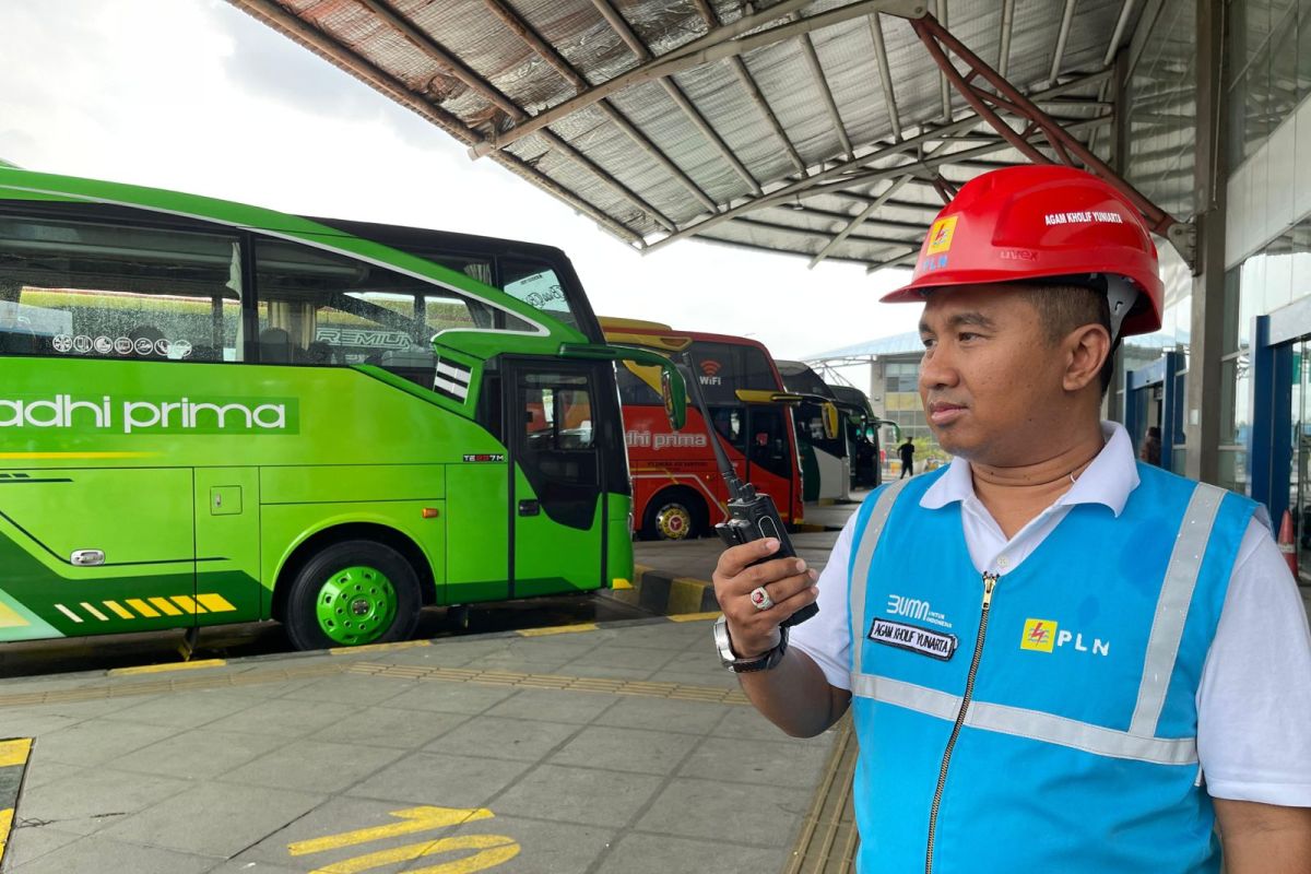 Kawal arus mudik hingga balik Lebaran 2024, PLN siaga di zona utama transportasi publik