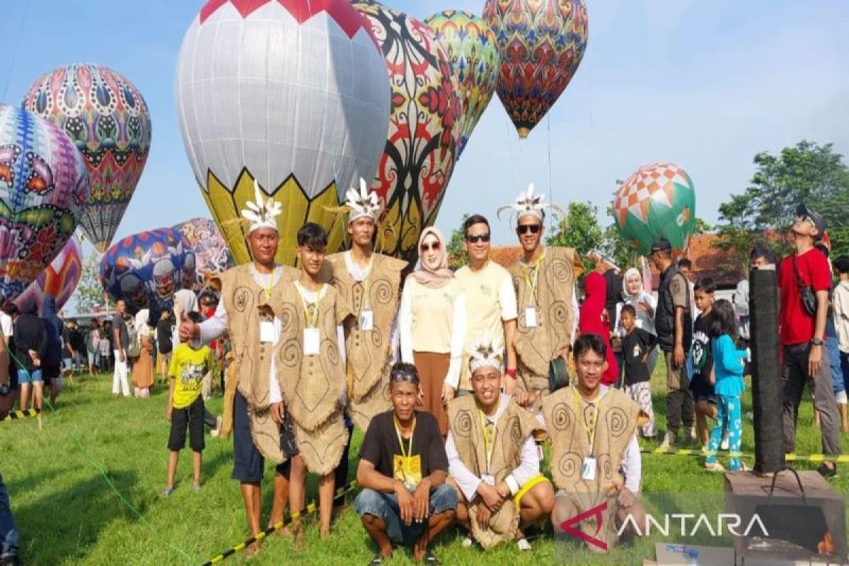 Pemkot  Pekalongan sebut 30 balon meriahkan Festival Balon 2024