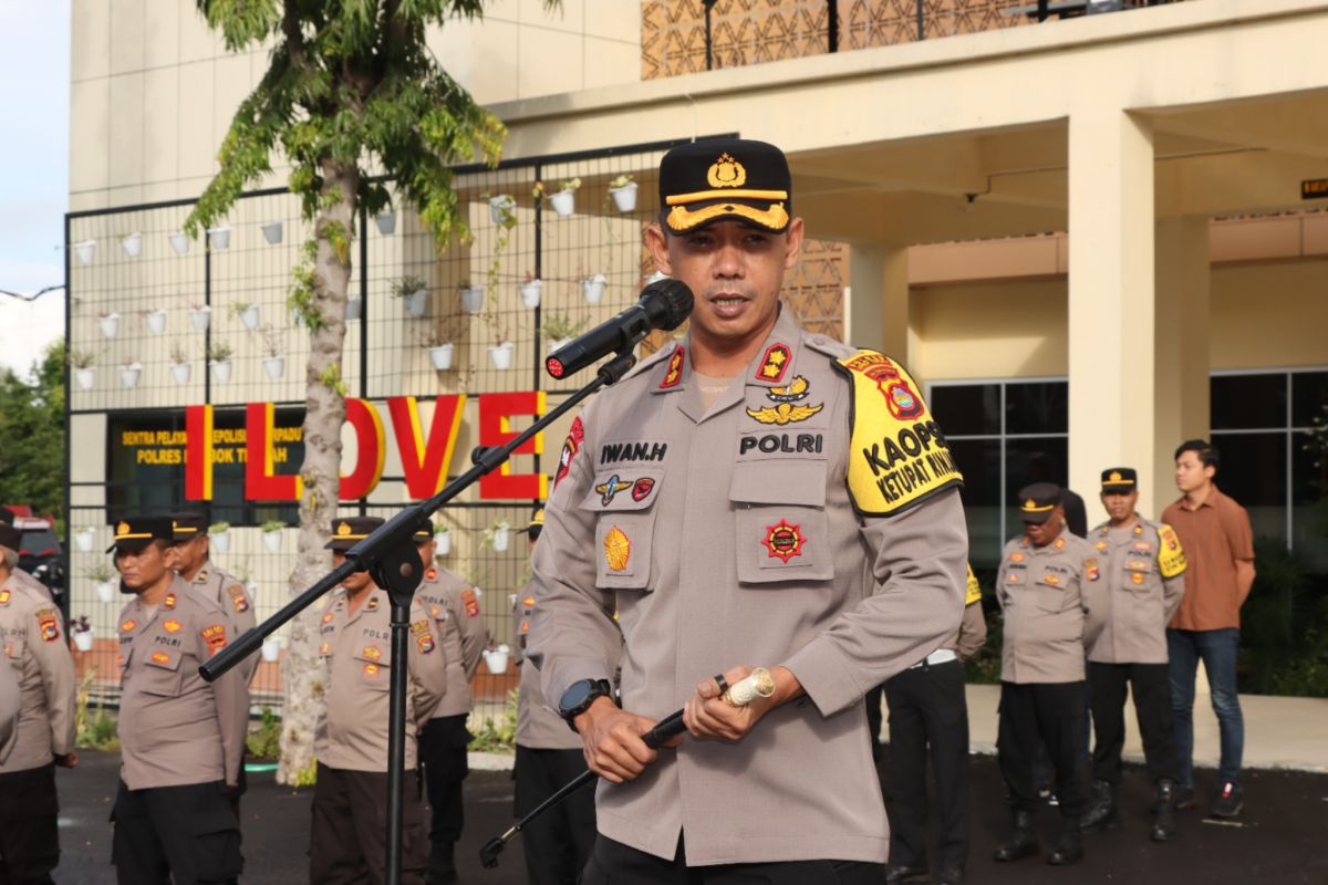 Polres Lombok Tengah terjunkan ratusan personel amankan Lebaran Topat