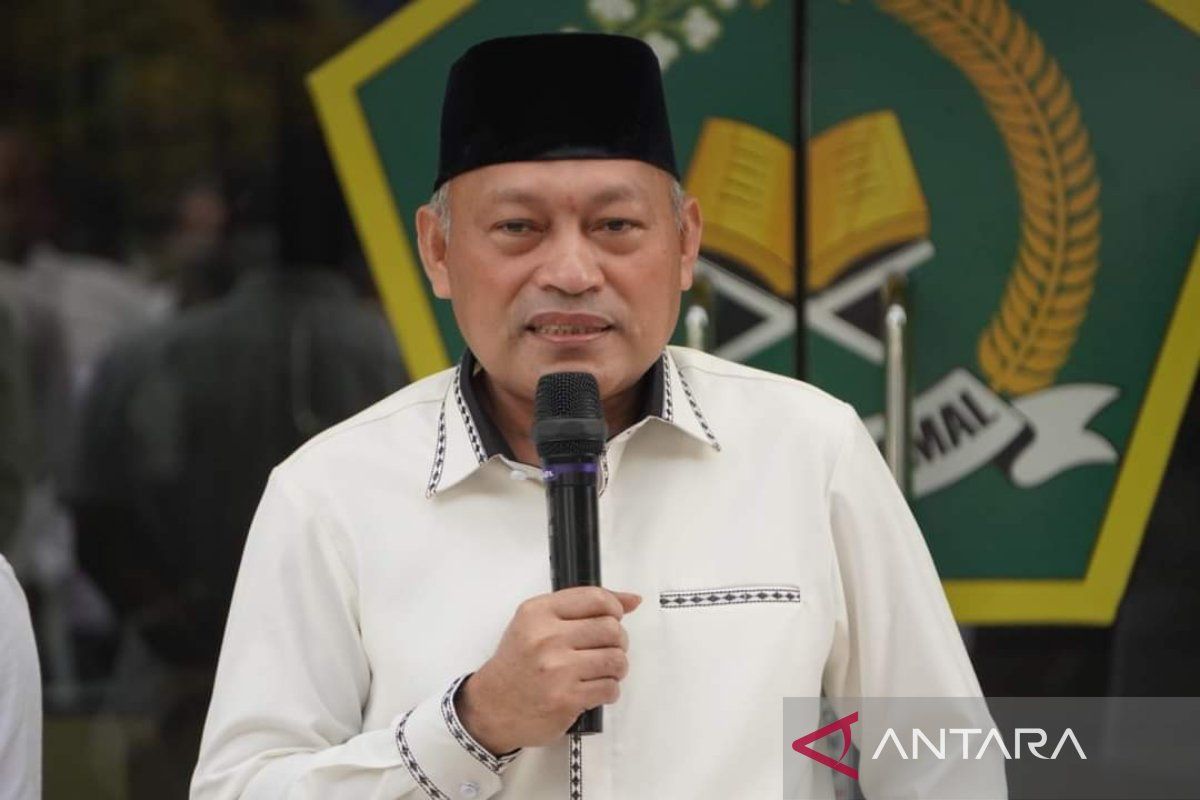 Kakanwil Kemenag Sulut minta ASN tingkatkan kualitas pelayanan publik