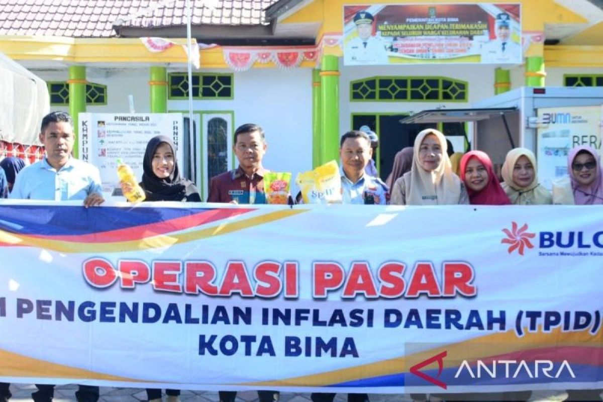 Pemkot Bima operasi pasar stabilkan harga pasca lebaran